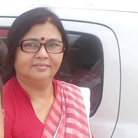 लेखिका -मीना पाठक 