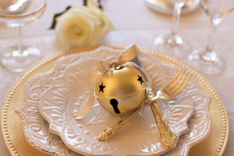 डिनर सेट